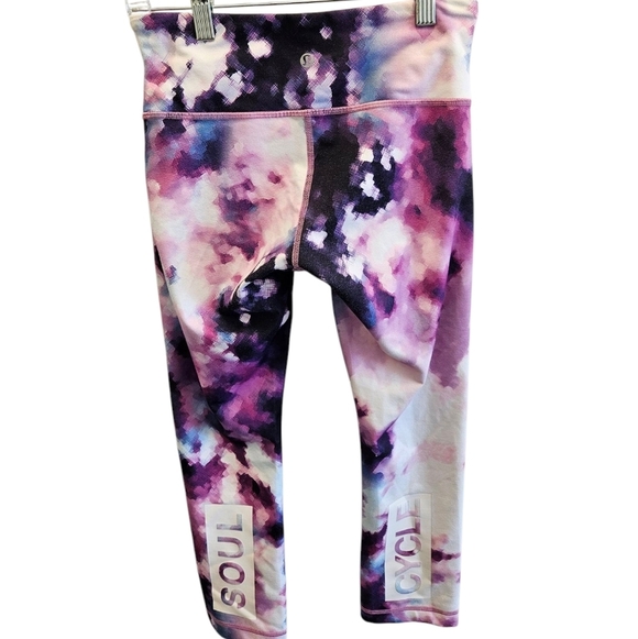 Lululemon Soulcycle Blooming Pixie Crop Leggings - Picture 1 of 8